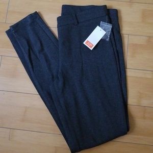 Joe Fresh Coupe Pant/ Leggings -  Size 8